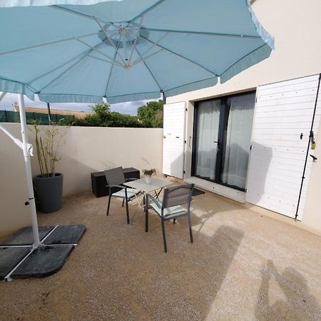 Charmant Studio Moderne Avec Exterieur "Dormir En Provence" Fontvieille Luaran gambar